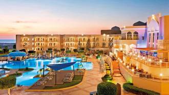 Omán, Salalah 5* letecky na 8 dní s all inclusive