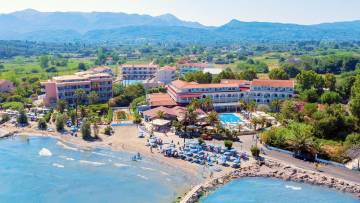Řecko, Korfu 4* letecky na 8 dní s all inclusive