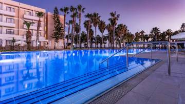 Kypr, Paphos 4* letecky na 8 dní s all inclusive