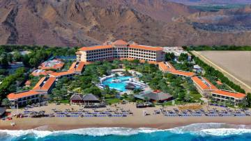 Spojené arabské emiráty, Fujairah 5* letecky na 8 dní s all inclusive