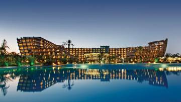 Kypr, Severní Kypr 5* letecky na 8 dní s ultra all inclusive