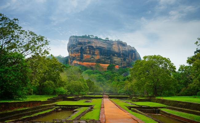Skalní útvar Sigiriya na Srí Lance