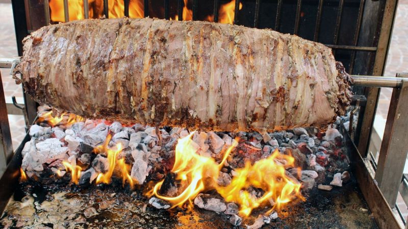 Kebab, typické jídlo v Turecku