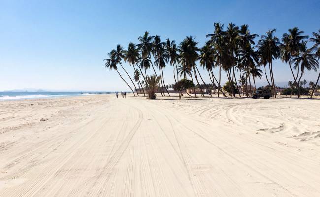 Salalah nabízí písčité a dlouhé pláže