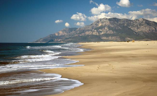 Pláž Patara v Turecké riviéře