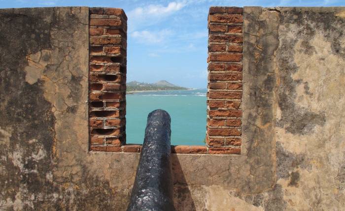 Pohled z pevnosti Fortaleza San Felipe