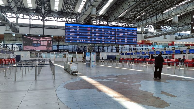 Odbavovací hala terminálu 2 na pražském letišti